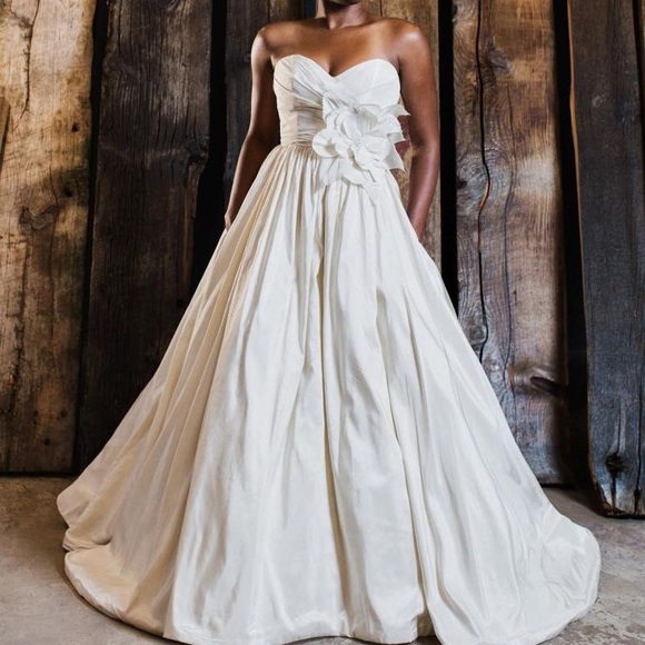 lu. raquel Dresses & Skirts - New, unaltered silk wedding gown. Lu. Raquel